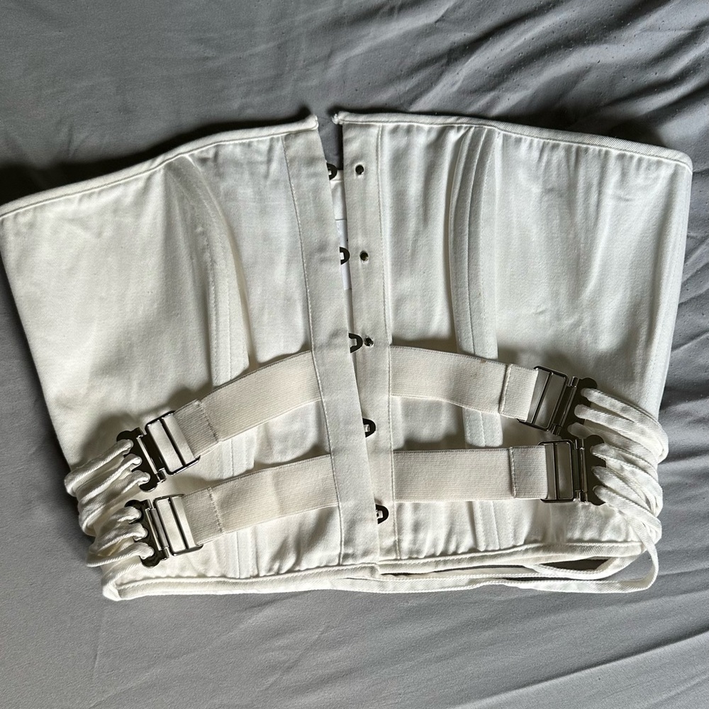 fasten top cream